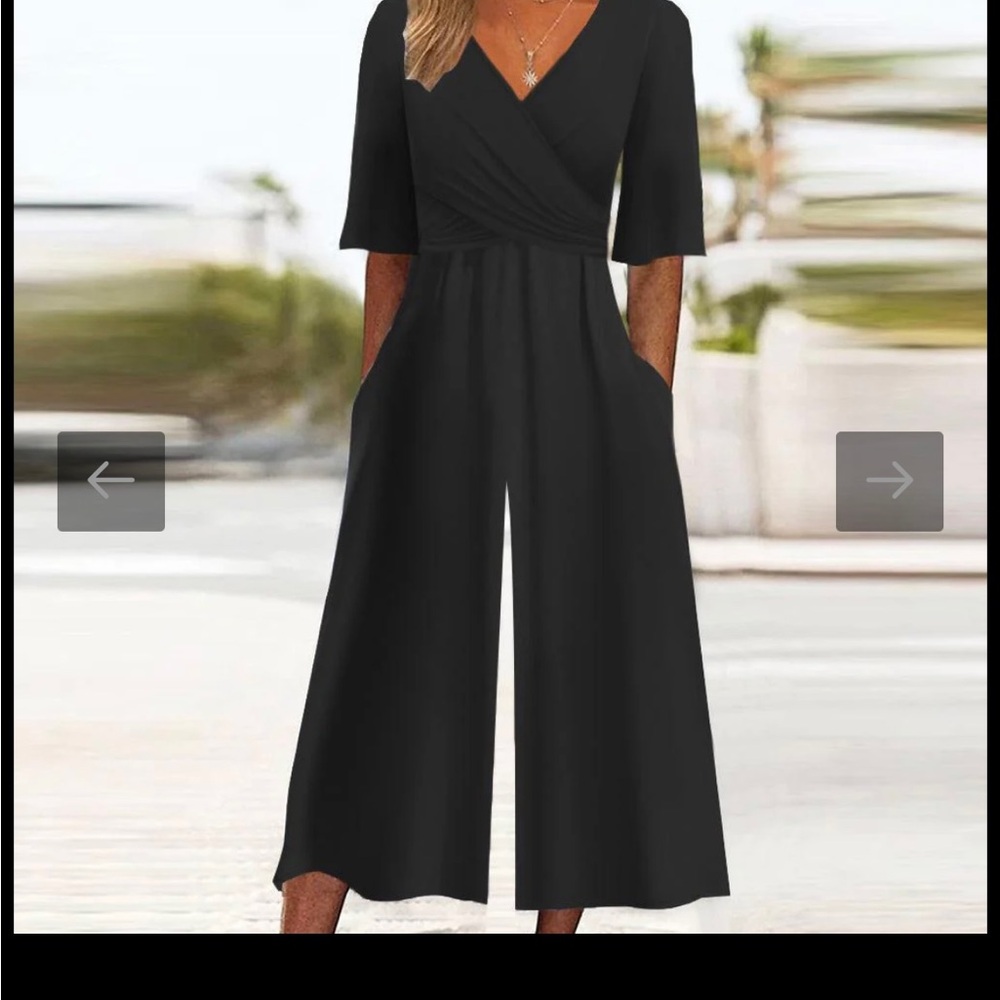 Cute jumpsuit, black